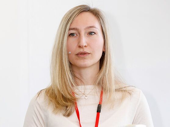 Bianca Pfefferer, MSc., von der Österreichischen Gesellschaft für Umwelt und Technik. Sie referierte über grünes Investment und nachhaltige Crowdfunding-Projekte. <br />