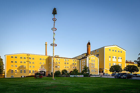Der Ort des Geschehens: Die Stiegl Brauwelt in Salzburg!<br /> Außenaufnahme Stiegl Brauwelt