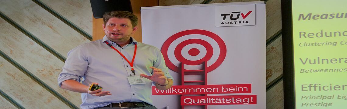 Peter Klimek, Komplexitätsforscher an der MedUni Wien