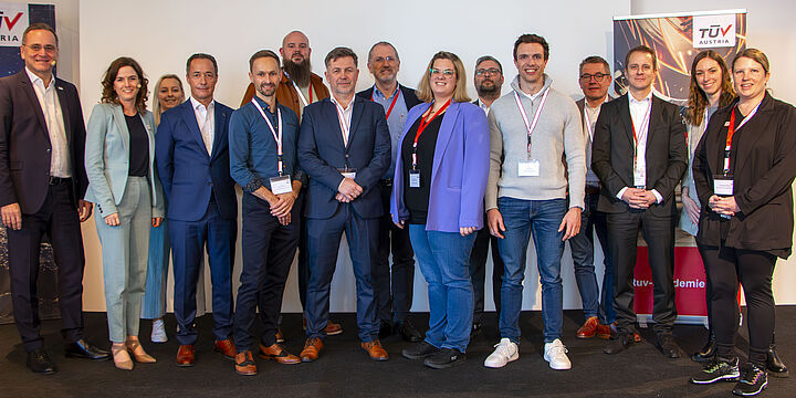 Gruppenfoto vom Tag der Schweiß- und Prüftechnik.