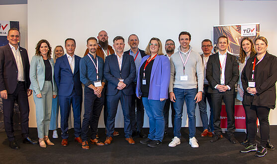 Bleibt nur eine Frage offen: Sehen wir uns nächstes Jahr wieder?<br /> Gruppenfoto