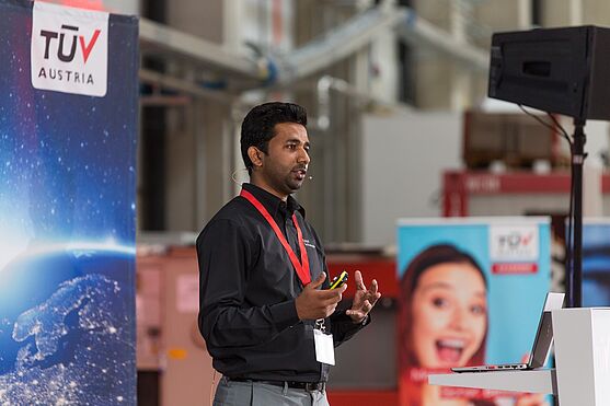 Siddhant Pawar von Eddyfi Technologies lieferte allerlei Wissenswertes aus dem Bereich "CUI – Corrosion under Isolation"<br />