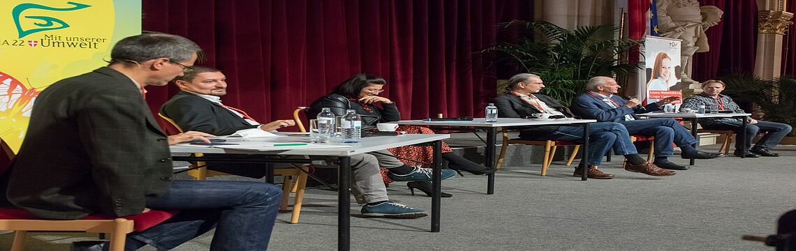 Die Diskussion drehte sich um den Nutzen von Reparaturen für die Umwelt und die Wirtschaft.
