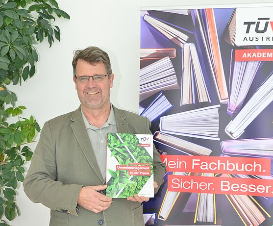 Das neue Skriptum Umweltmanagement in der Praxis erhältlich im TÜV AUSTRIA Fachverlag.<br />