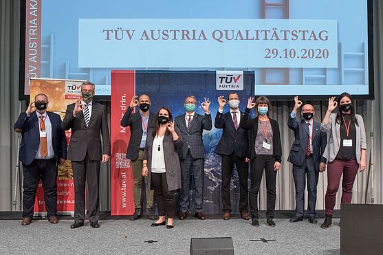 Wir bedanken uns bei allen Referenten/innen und Teilnehmer/innen vor Ort und vor den Bildschirmen zu Hause für einen informativen Expertentag! Wir freuen uns auf ein Wiedersehen beim TÜV AUSTRIA Qualitätstag 2021<br />