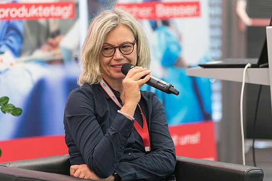 ...Monika Kripp (Demenz Selbsthilfe Austria) spricht sie über Wege zu demenzsensiblen Medizinprodukten und Gesundheitseinrichtungen.<br />