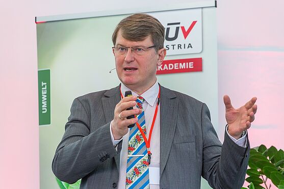Wieviel Energieeffizienz bringt uns die Digitalisierung (tatsächlich)? Die Antworten lieferte Mag. Richard Prem, Efficiency Consulting.<br />