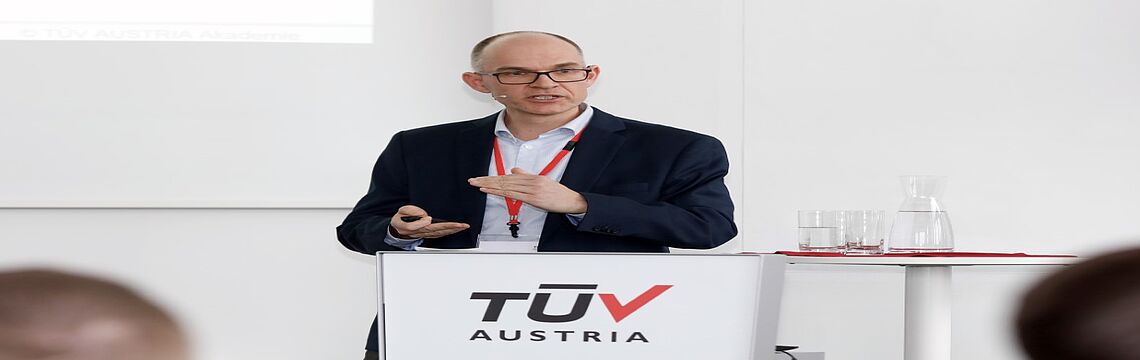 Manfred Schörghuber - Fronius International GmbH, "Digitalisierung in der Schweißtechnik"